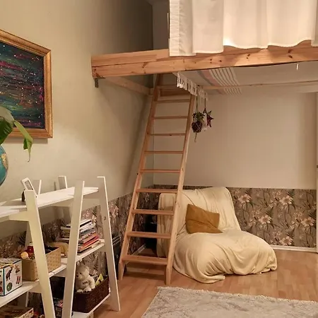 Gemuetliche Kuenstlerwohnung